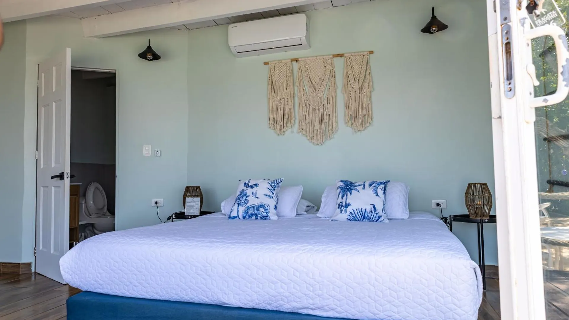 Konukevi Fragata Island House Otel Cartagena
